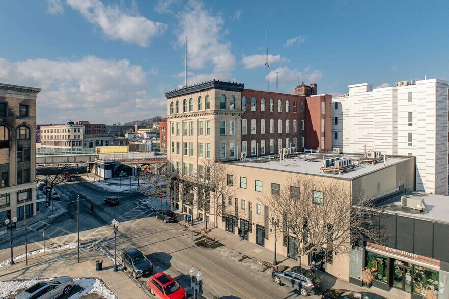 More Photos Of 38-54 Exchange St, Lynn Apartments For Lease