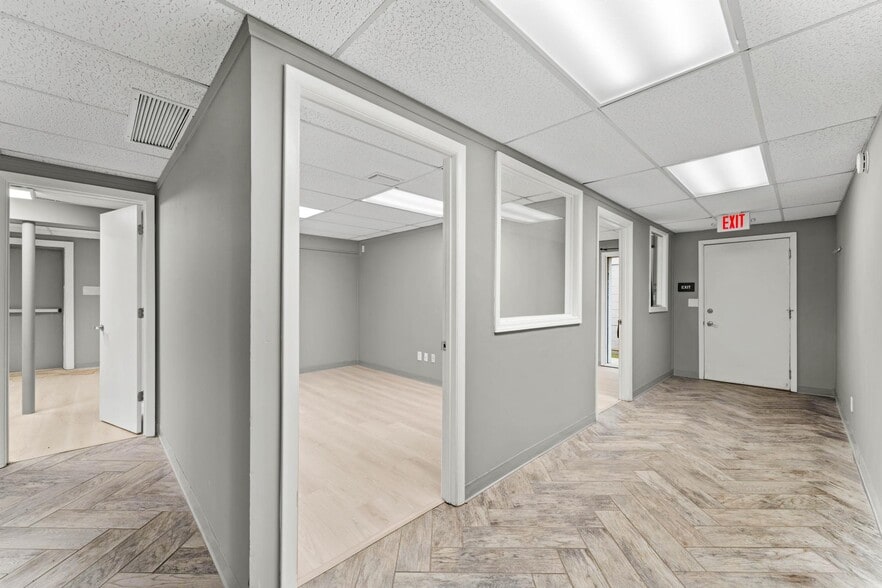 More Photos Of 315 11th Ave N, Jacksonville Beach Medical For Lease