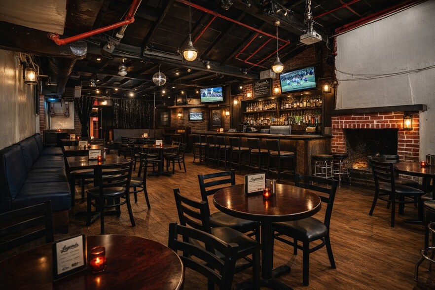 More Photos Of 104 E 4th St, Santa Ana General Retail For Sale