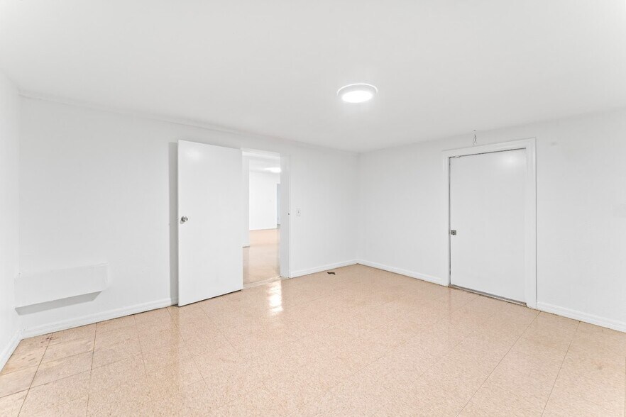 More Photos Of 1000 N MacDill Ave, Tampa Medical For Lease