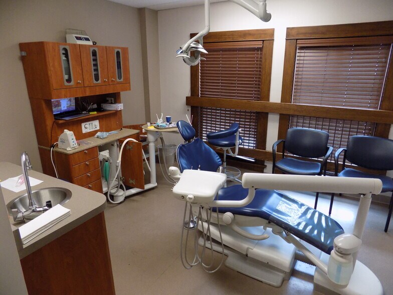 More Photos Of 2100 Market St, Wheeling Office For Lease