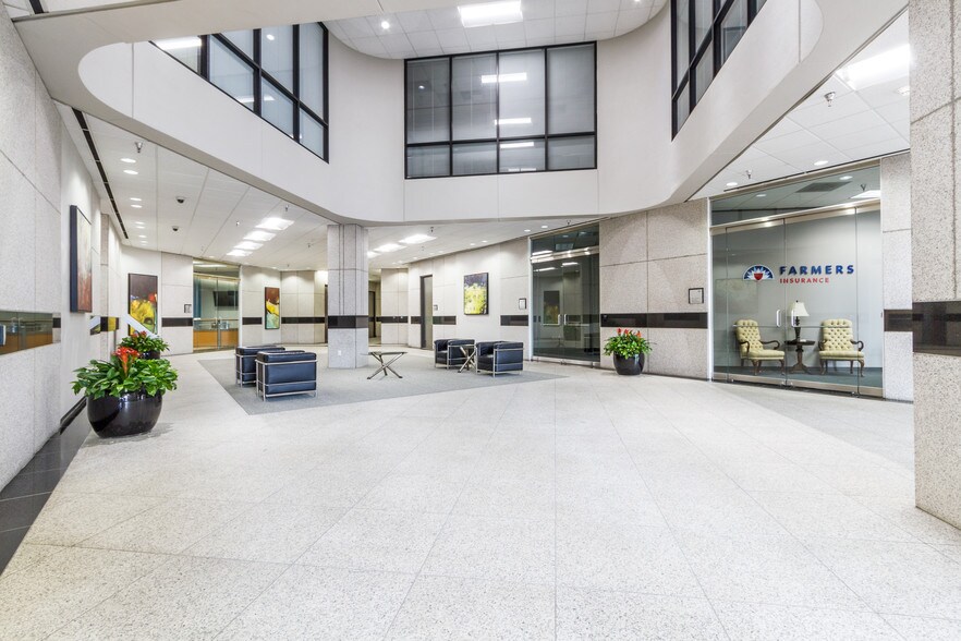 More Photos Of 738 Highway 6 S, Houston Office For Lease