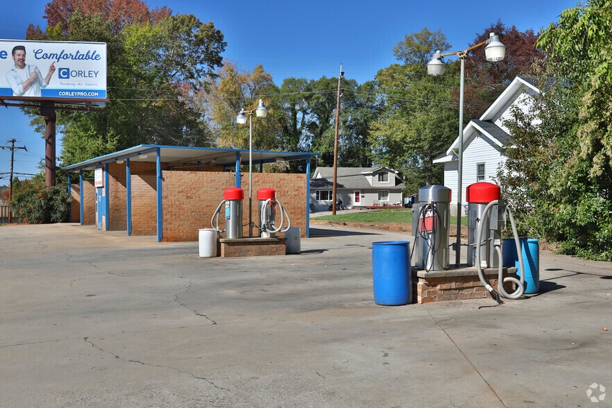 More Photos Of 601 Union St, Spartanburg Carwash For Sale