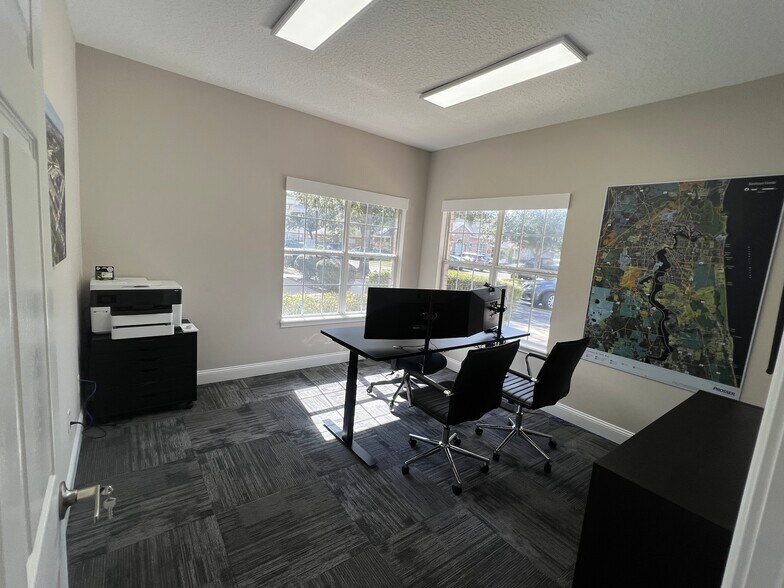 More Photos Of 4745 Sutton Park Ct S, Jacksonville Office For Lease