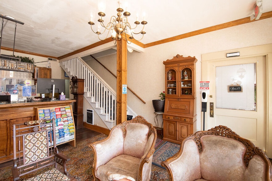 More Photos Of 18239 Main St, Jamestown Hotel For Sale