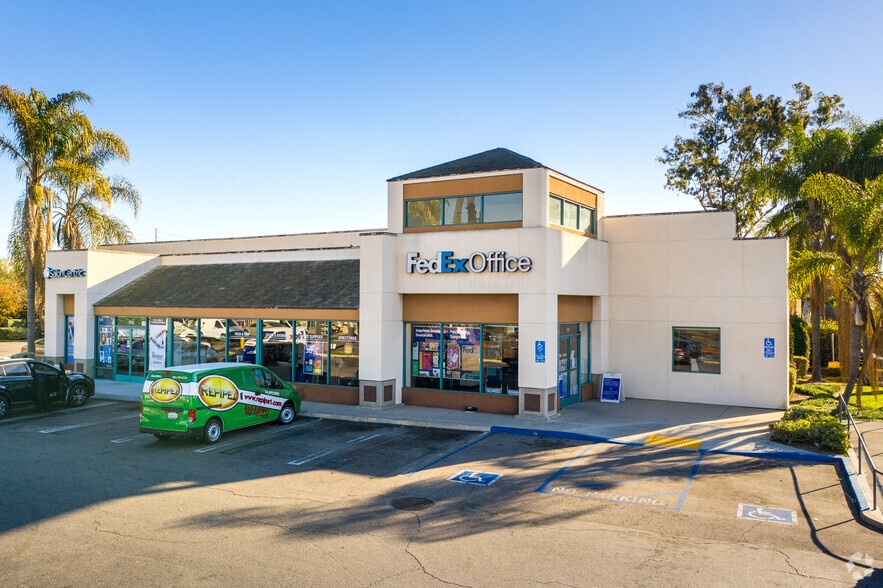 More Photos Of 5267 W Rosecrans Ave, Hawthorne Unknown For Lease