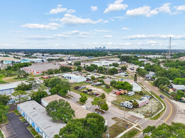 More Photos Of 3667-3691 46th Ave N, Saint Petersburg Warehouse For Sale