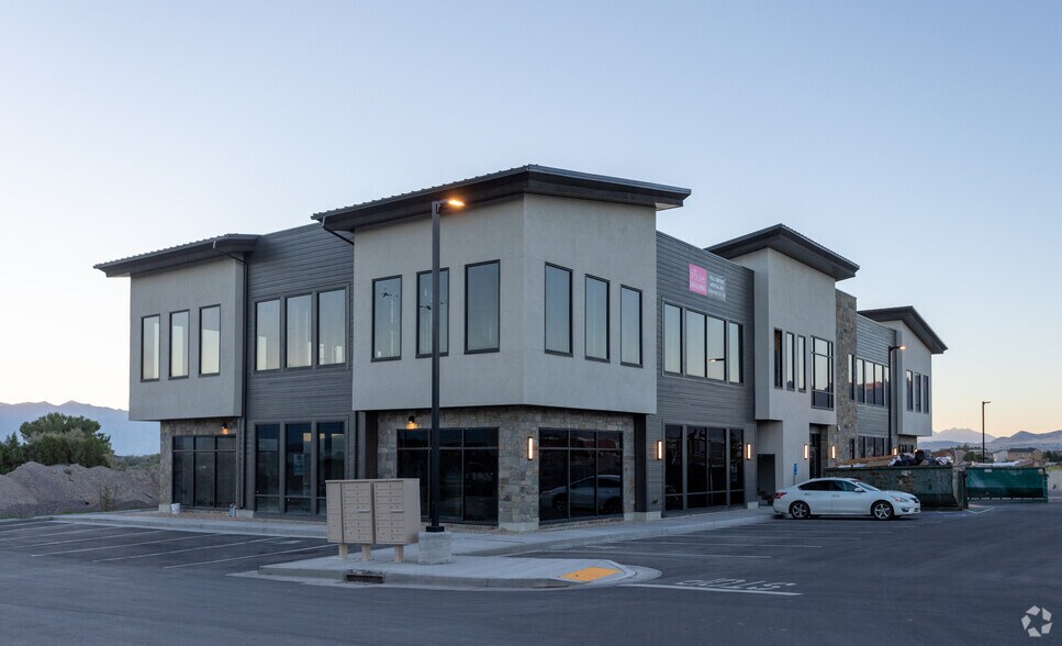 More Photos Of 1022 N Redwood Rd, Saratoga Springs Storefront Retail Office For Sale