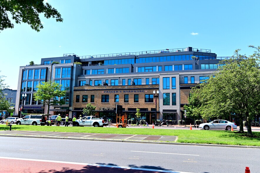 More Photos Of 513-519 12th St SE, Washington Apartments For Sale