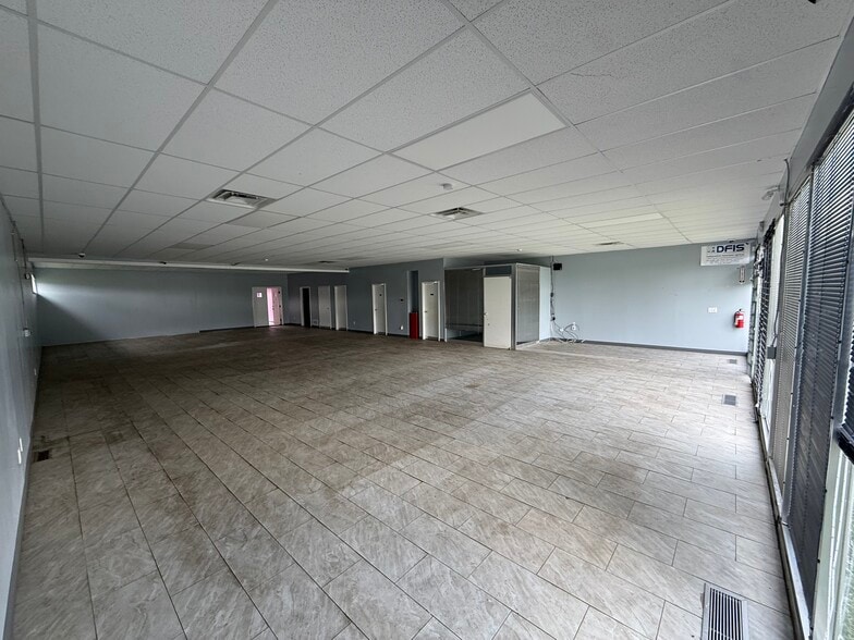 More Photos Of 2601 Stanley Ave, Dayton Office For Lease