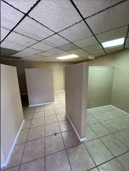 More Photos Of 25 E 4th St, Hialeah Office For Lease
