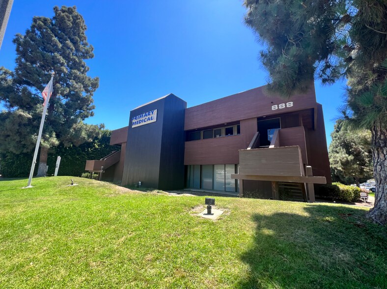 More Photos Of 888 W Ventura Blvd, Camarillo Medical For Sale