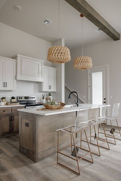 More Photos Of 1705 NW 11th St, Oklahoma City Apartments For Sale