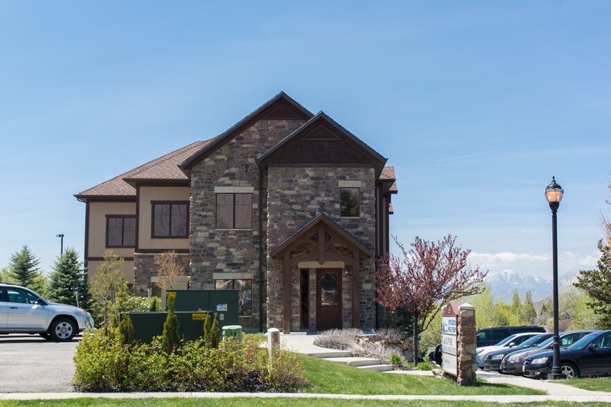 More Photos Of 155 W Canyon Crest Rd, Alpine Office Residential For Sale