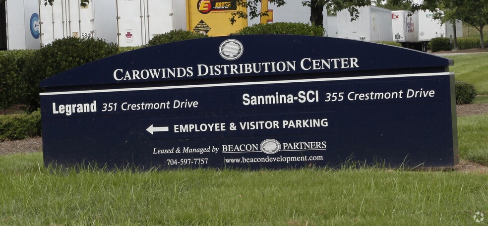 More Photos Of 351-355 Crestmont Dr, Fort Mill Warehouse For Lease