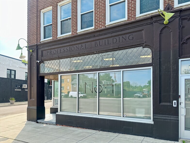 More Photos Of 15324 Mack Ave, Grosse Pointe Park Coworking Space