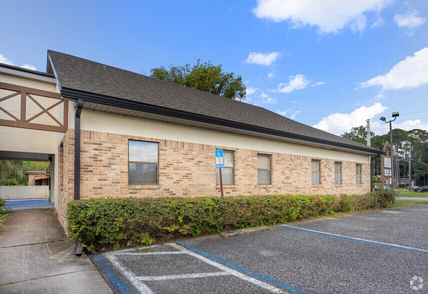 More Photos Of 5218 Jammes Rd, Jacksonville Medical For Lease