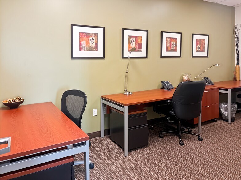 More Photos Of 6 Centerpointe Dr, La Palma Coworking Space
