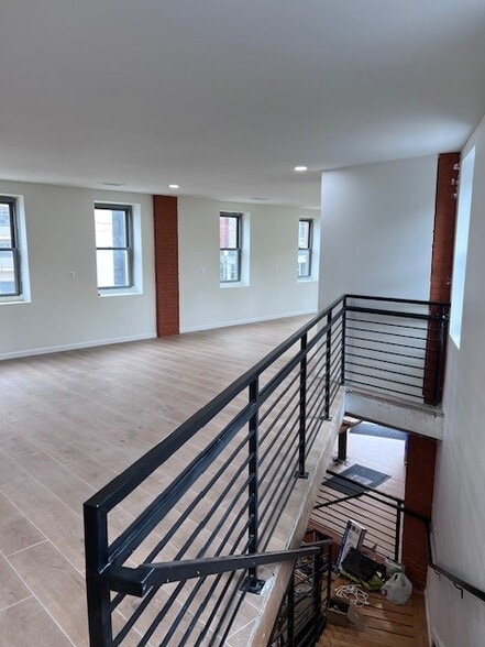 More Photos Of 1431-1433 H St NE, Washington Restaurant For Lease