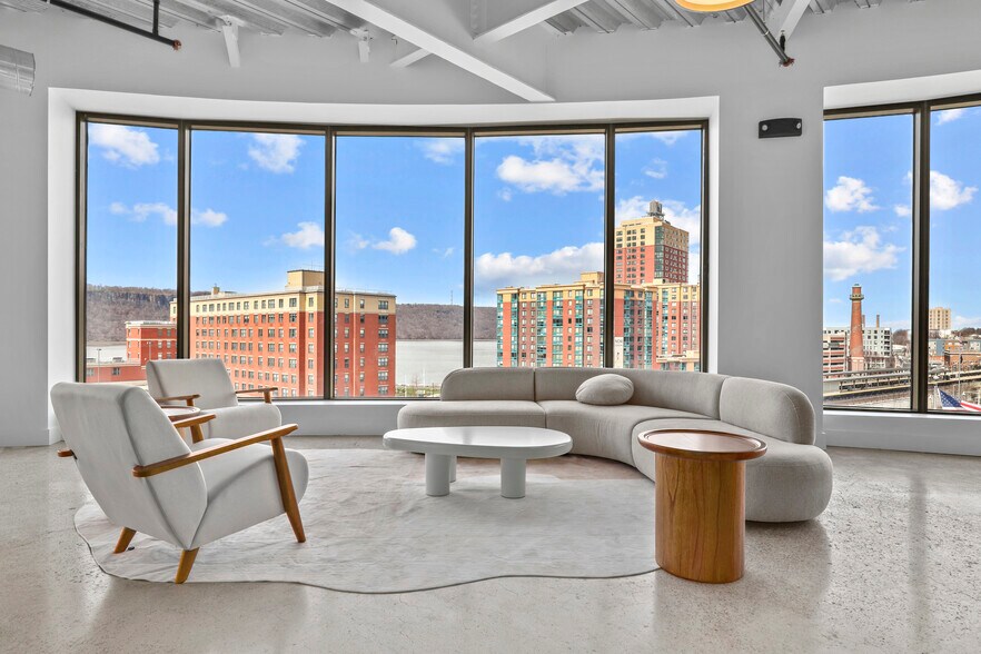 More Photos Of 86 Main St, Yonkers Coworking Space