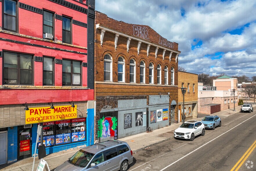 More Photos Of 999-1001 Payne Ave, Saint Paul Storefront For Sale