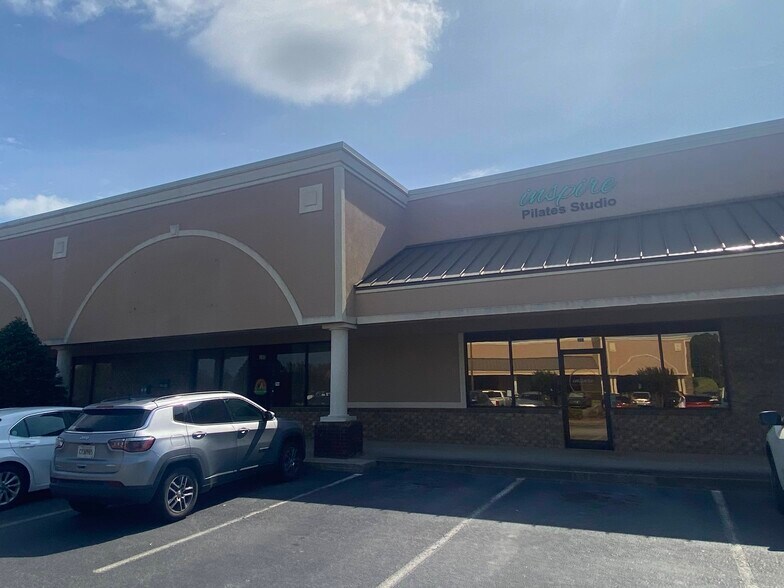 More Photos Of 225 Smithville Church Rd, Warner Robins Storefront For Sale