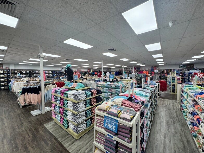 More Photos Of 1310 S Atlantic Ave, Daytona Beach Freestanding For Sale