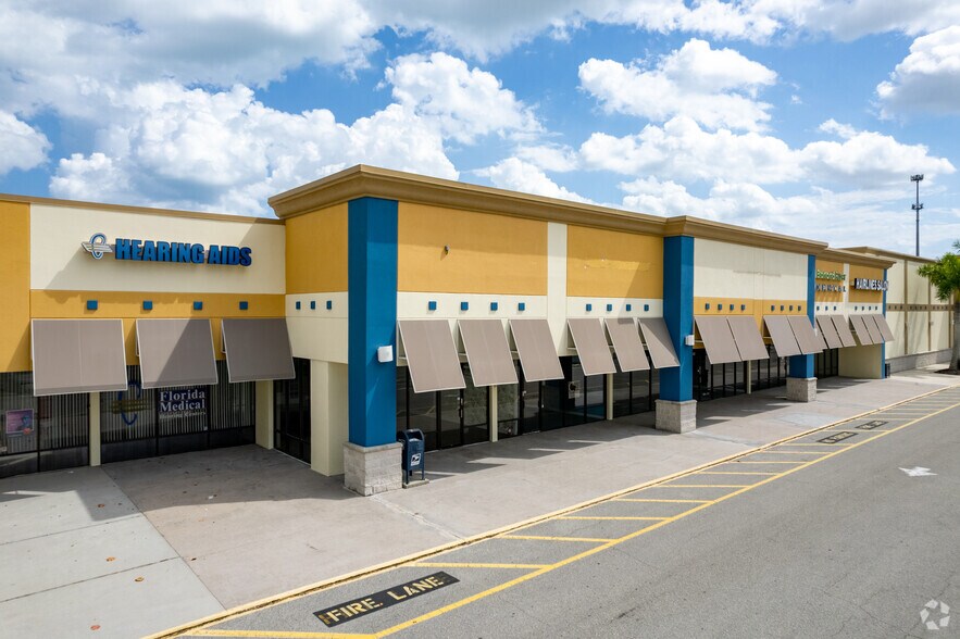 More Photos Of 204-284 E Eau Gallie Blvd, Indian Harbour Beach General Retail For Lease