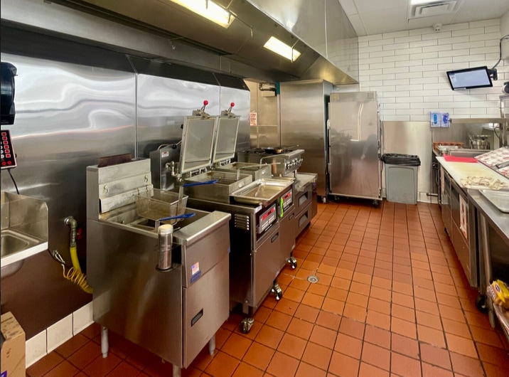 More Photos Of 5160 Vineland Ave, North Hollywood Unknown For Lease