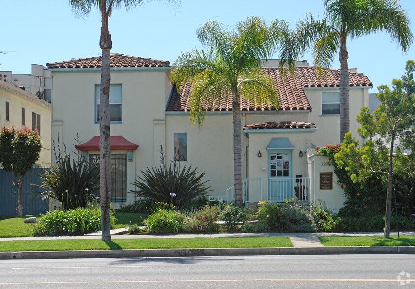 Primary Photo Of 1233-1235 S La Cienega Blvd, Los Angeles Office Residential For Sale