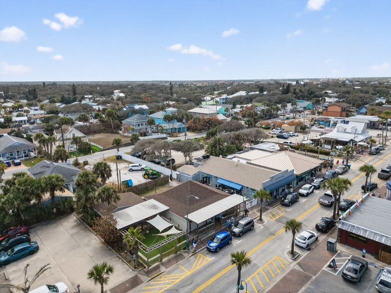 More Photos Of 411 Flagler Ave, New Smyrna Beach Freestanding For Lease
