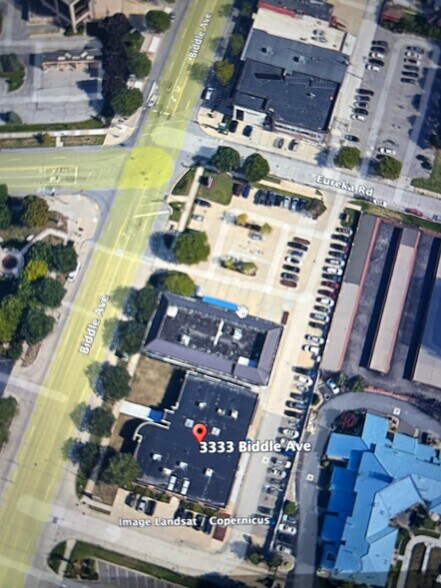 More Photos Of 3323 Biddle Ave, Wyandotte Office For Sale