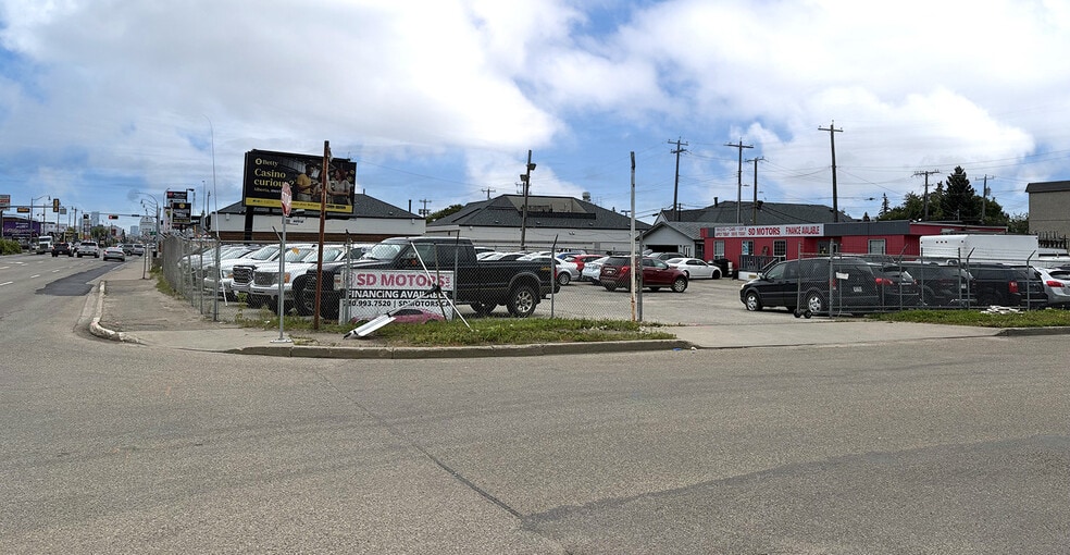 More Photos Of 16325 Stony Plain Rd NW, Edmonton Flex For Sale