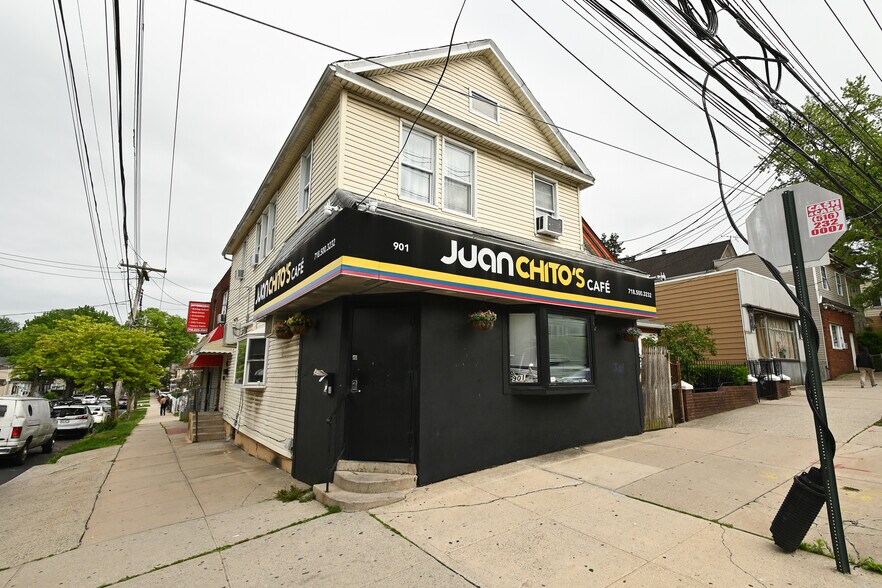 Primary Photo Of 901 College Point Blvd, Flushing Storefront Retail Residential For Sale