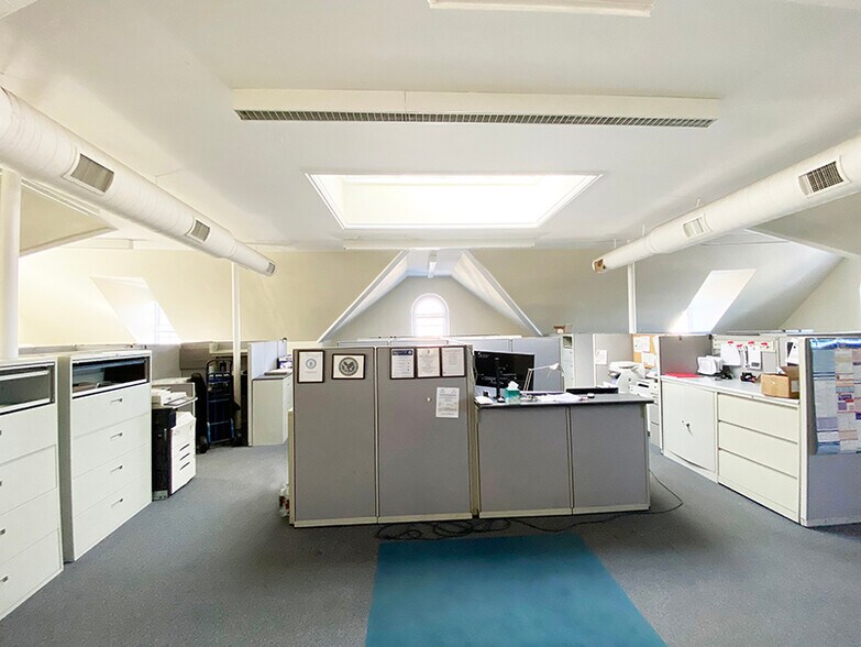 More Photos Of 342 N Main St, Andover Loft Creative Space For Sale