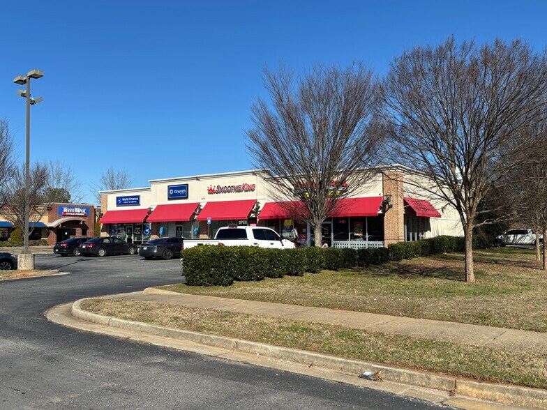 More Photos Of 11274 Tara Blvd, Hampton Freestanding For Sale