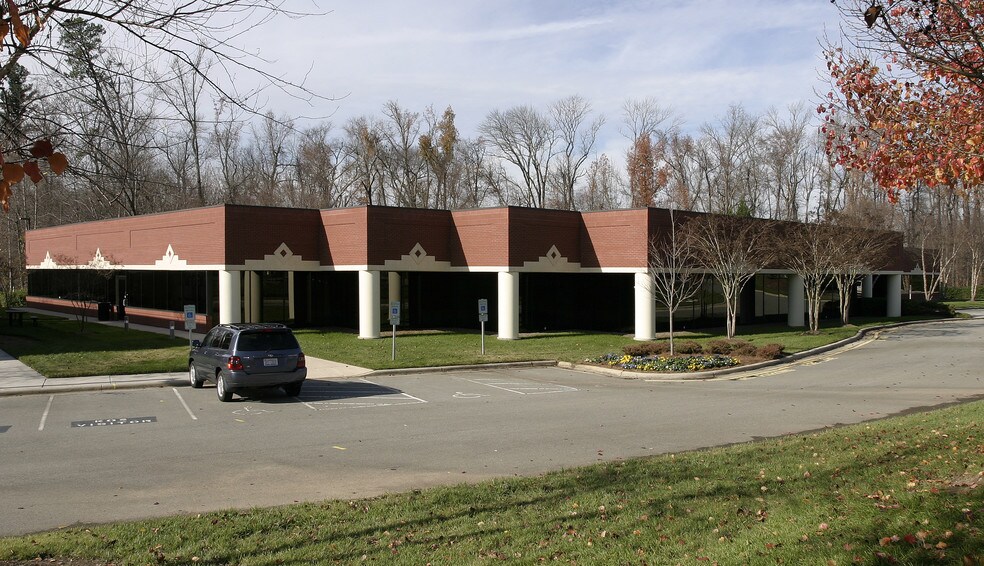 More Photos Of 2000 Aerial Center Pky, Morrisville Unknown For Lease