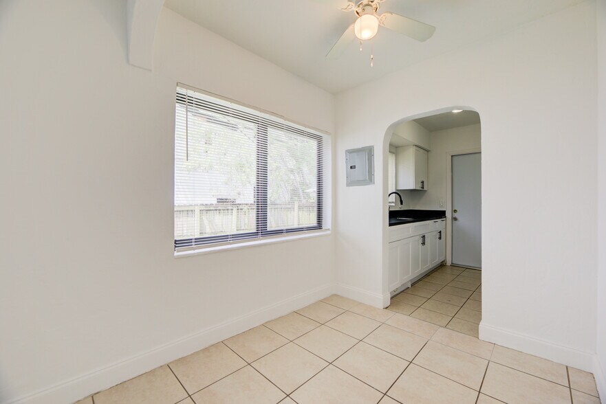 More Photos Of 1980 Biarritz Dr, Miami Beach Apartments For Sale