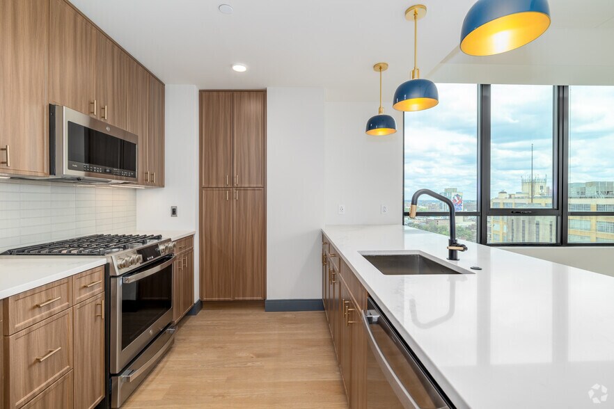 More Photos Of 435 N Broad St, Philadelphia Apartments For Lease