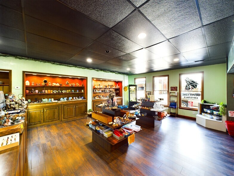 More Photos Of 309 S Ohio Ave, Sedalia Storefront Retail Office For Sale