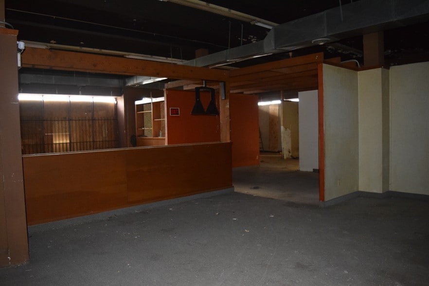 More Photos Of 5217 Broadway Ave, Cleveland Manufacturing For Sale