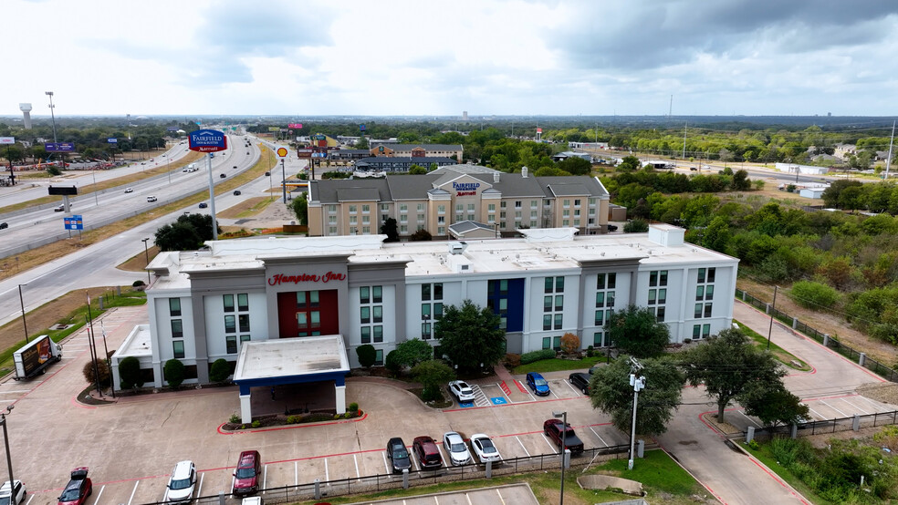 Primary Photo Of 4259 Interstate 35 N, Waco Hotel For Sale