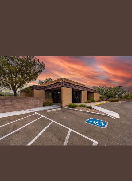 More Photos Of 1815 W Saint Marys Rd, Tucson Medical For Lease