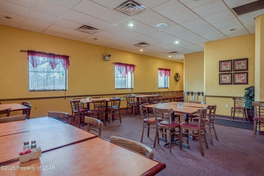 More Photos Of 1190 Sans Souci Pky, Hanover Township Restaurant For Sale