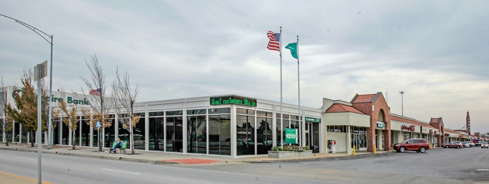 More Photos Of 1800-1950 S Glenstone Ave, Springfield Unknown For Lease