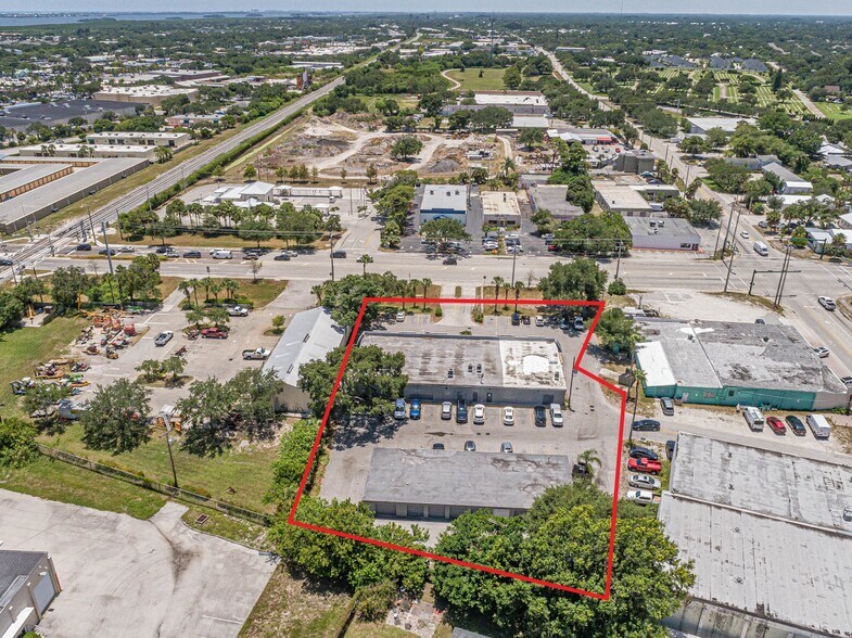 More Photos Of 1238-1248 16th St, Vero Beach Storefront For Sale