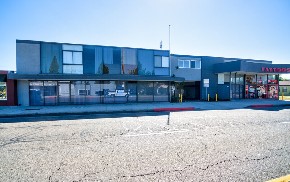 More Photos Of 1532-1538 W Commonwealth Ave, Fullerton Storefront Retail Residential For Lease