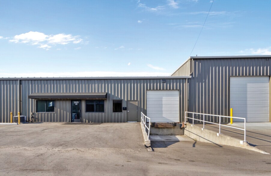 More Photos Of 2925-2929 S Cole Rd, Boise Warehouse For Lease