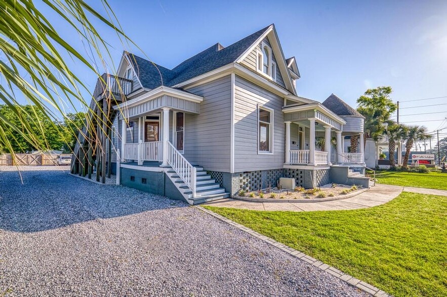 More Photos Of 656 Garden St, Pensacola Office For Sale