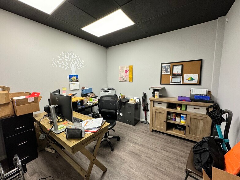 More Photos Of 26981 Vista Terrace, Lake Forest Light Manufacturing For Lease